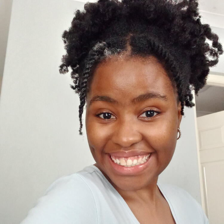 Portrait photo of Palesa